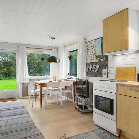 Amazing Home In Strandby With Wifi Tatil Evi