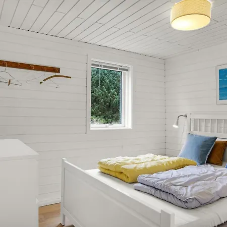 3 Bedroom Gorgeous In Дом отдыха Strandby