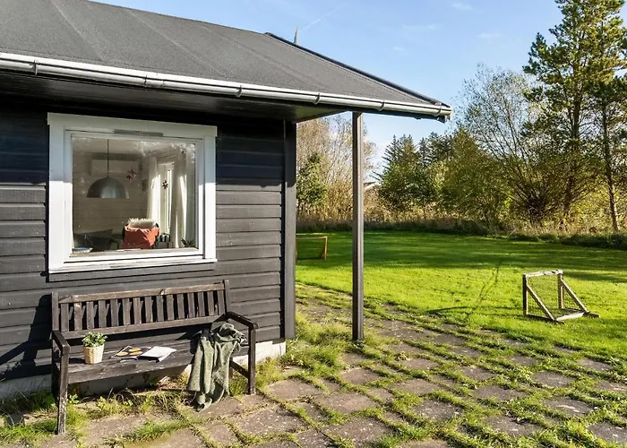 Дом отдыха 3 Bedroom Gorgeous In