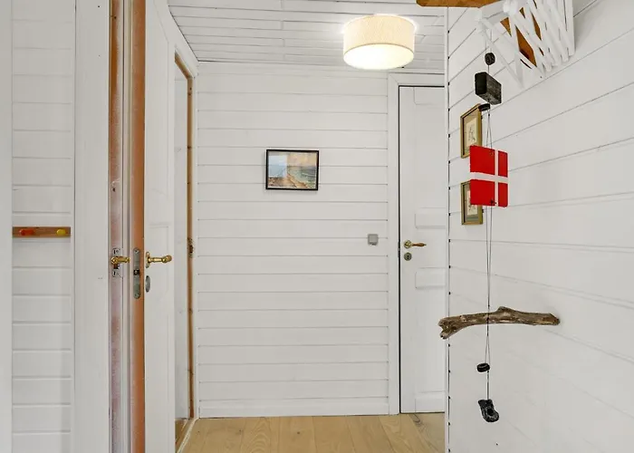 Feriehus 3 Bedroom Gorgeous In Strandby